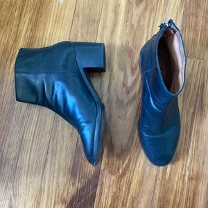 Black leather boots from madewell
